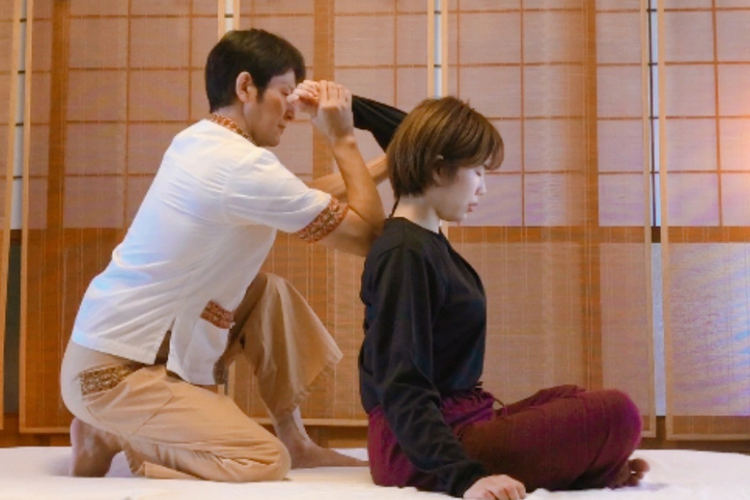 福岡県行橋市 タイ古式マッサージスクール くすの木 上級テクニック講座 エルボーマッサージコース